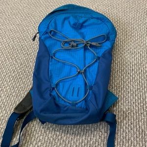 mec backpacks canada
